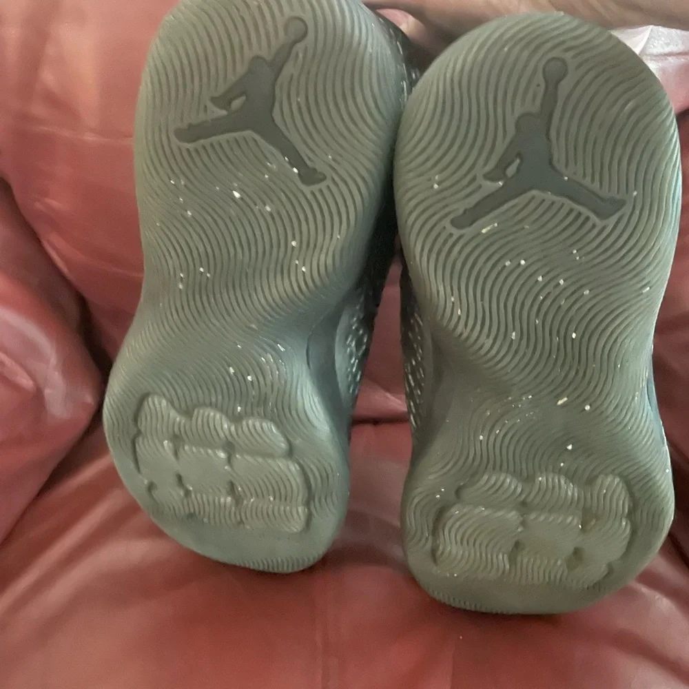 Jordan Ultra.Fly Black Dark Grey 10 - Picture 5 of 6